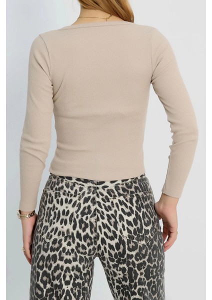 V Yaka Kaşkorse Bluz Bej A3699 fırsatları