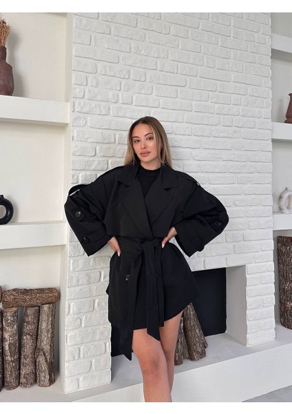Siyah Oversize Düşük Omuz Rüzgarlık Detaylı Kısa Trençkot modelleri