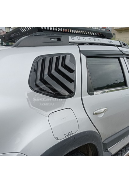 Dacia Duster 2010-2017 Uyumlu Kelebek Cam Izgarası Kelebek Cam Vizörü Havalandırma Sağ Sol Takım Parlak Siyah DST43