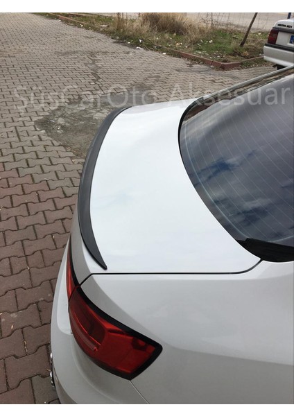 Fiat Egea Bagaj Üstü Slim Spoiler Piano Black - Parlak Beyaz fiyatları
