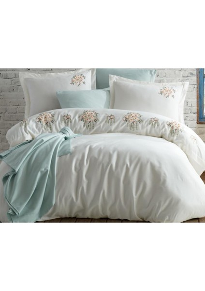 Fiona Pamuk Saten Nakışlı Nevresim Takımı Ekru