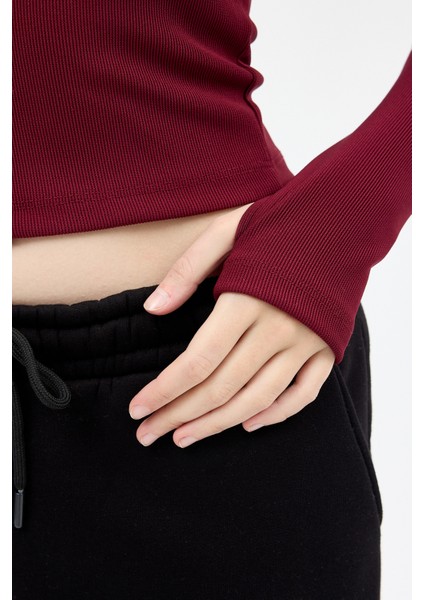 Bordo Yarım Balıkçı Yaka Fermuarlı Body 2447 indirimleri