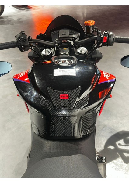 APRİLİA TUONO-660/FACTORY 2025 YAN DEPO KORUMA 6D KARBON TANK PAD