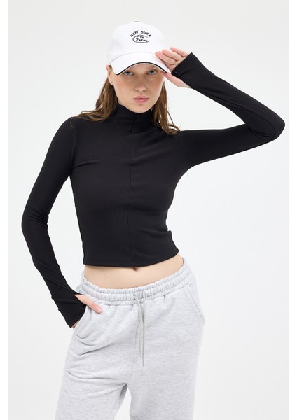 Siyah Yarım Balıkçı Yaka Fermuarlı Body 2447 fiyatları