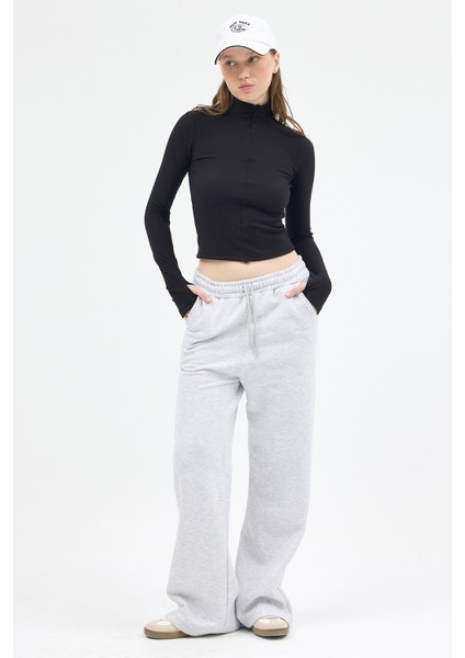 Siyah Yarım Balıkçı Yaka Fermuarlı Body 2447 fırsatları