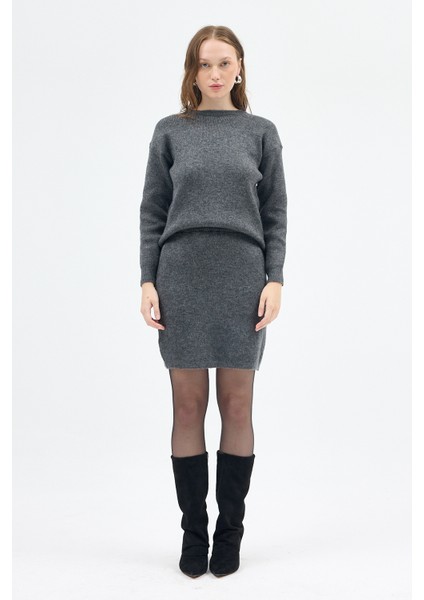 Antrasit Bisiklet Yaka Triko Kazak Etek Takımı 2294 modelleri