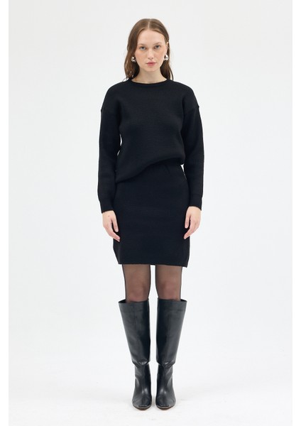 Siyah Bisiklet Yaka Triko Kazak Etek Takımı 2294 fiyatları