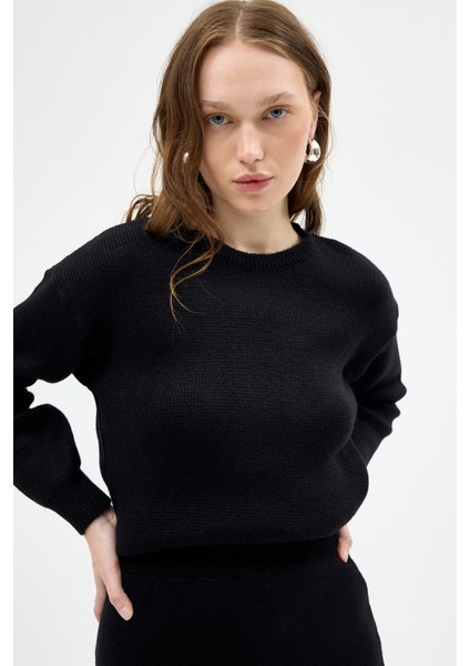 Siyah Bisiklet Yaka Triko Kazak Etek Takımı 2294 indirimleri