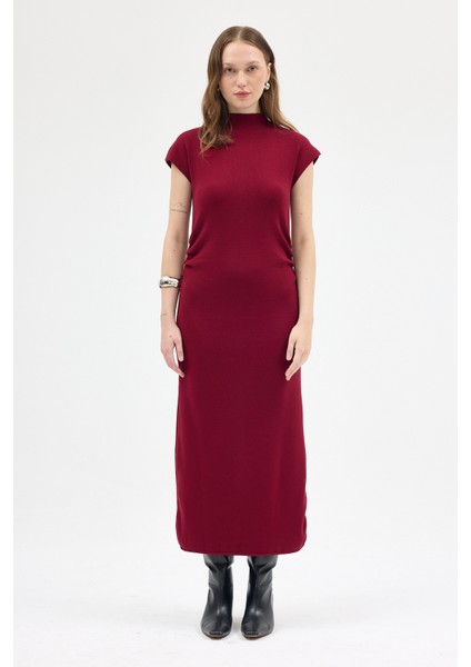 Bordo Bej Büzgü Detaylı Triko Midi Elbise 2317 modelleri