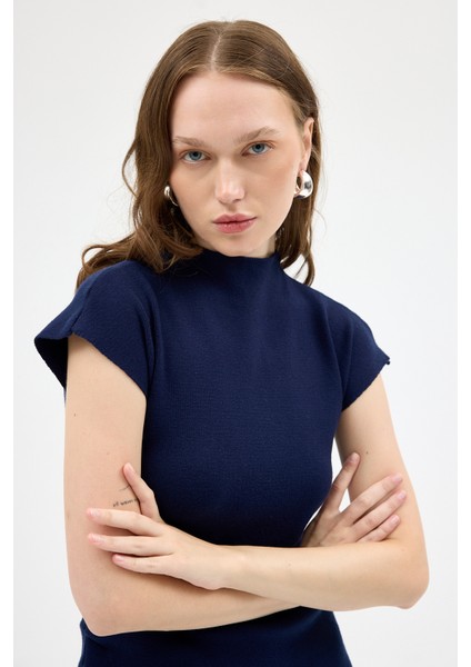 Laci Bej Büzgü Detaylı Triko Midi Elbise 2317