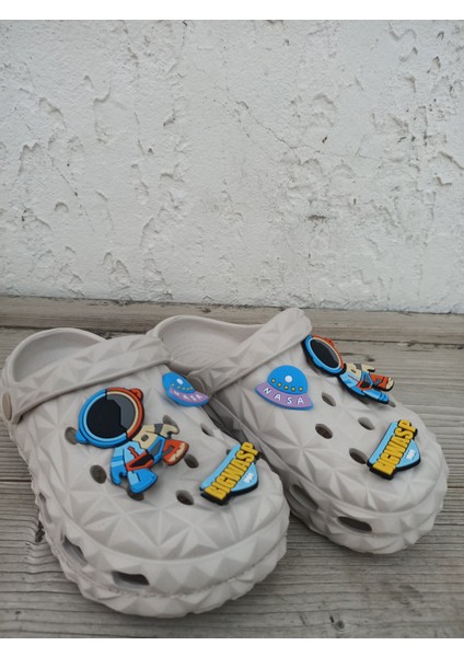 Kristal Desen Uzaylı Çocuk Terlik modelleri