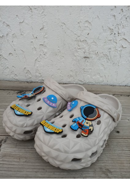 Kristal Desen Uzaylı Çocuk Terlik fırsatları