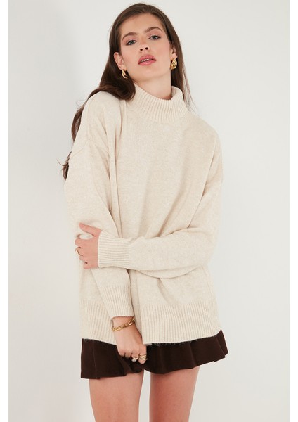 Oversize Fit Balıkçı Yaka Yumuşak Dokulu 2'li Paket Triko Kazak Bayan Kazak 680KZ00469S2 fiyatları