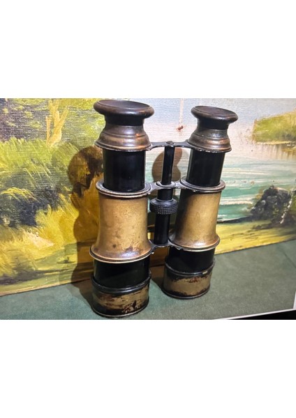 Antika Pirinç Dürbün Kapalı Halde 11 cm Boyunda