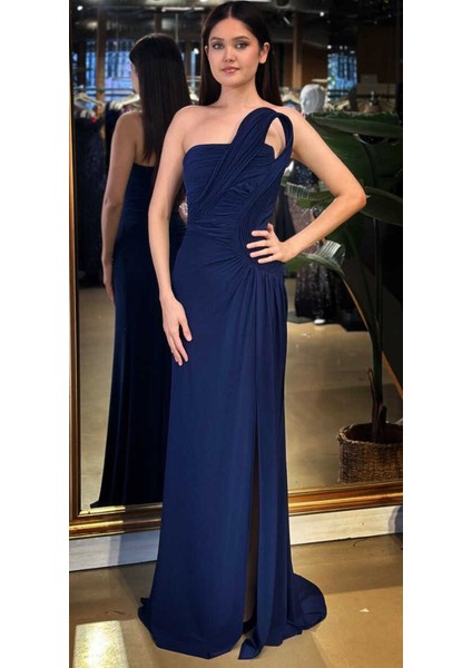 Lacivert Straplez Yaka Detaylı Yırtmaçlı Düz Kesim Likralı Uzun Abiye Elbise 11031 indirimleri