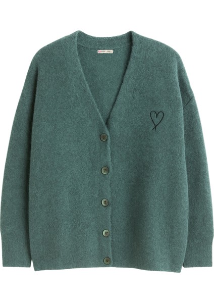 6953 Kadın Oversize Yün Karışımlı Premium Kalp Nakışlı Hırka Zümrüt