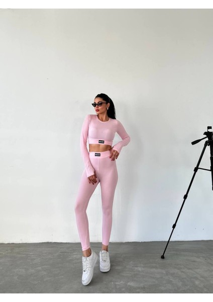 Uzun Kollu Parmak Detaylı Crop ve Tayt Takım Sporcu Tayt Takım fiyatları