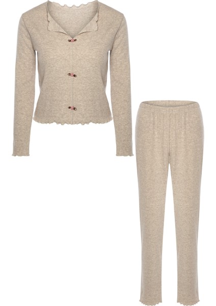 Kadın Pamuklu Çıtır Çiçek Desenli Baby Overloklu Fiyonk Detaylı Uzun Kollu Pijama Takımı