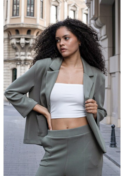 Kadın Modal Ipeksi Yakalı Kapri Kollu Cepli Pili Kaşeli Ceket Hırka Ceket -Haki fırsatları