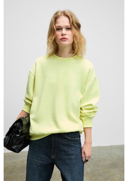 KARIUS Kadın Organik Pamuklu İçi Polarlı Oversize Yuvarlak Yakalı Sarı Sweatshirt fiyatları