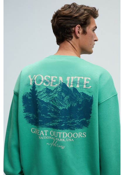 PERCY Erkek Yuvarlak Yaka Göğsü Nakışlı Sırtı Baskılı Oversize Yeşil Sweatshirt