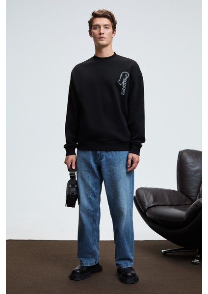 ALDEN Erkek Yuvarlak Yaka Göğsü Ve Sırtı Baskılı Relaxed Fit Siyah Sweatshirt modelleri
