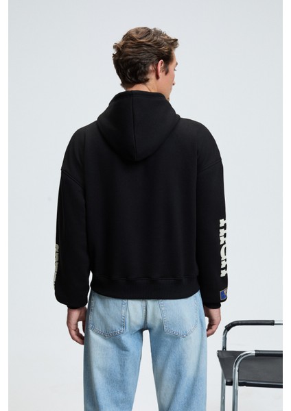 ABISMO Erkek Kapüşonlu Kanguru Cepli Kolları ve Sırtı Baskılı Relaxed Fit Siyah Sweatshirt