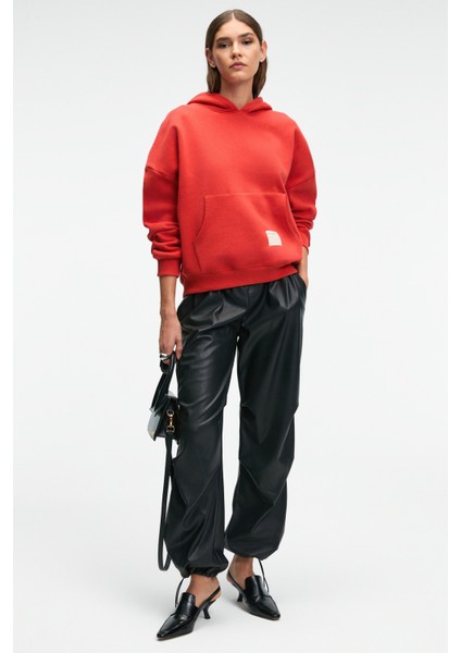 CLARIE Kadın Organik Pamuklu Oversize Kanguru Cepli Kapüşonlu Kırmızı Sweatshirt
