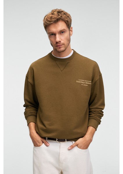 CASPIAN Erkek %100 Pamuk Bisiklet Yaka Karyoka Dikişli Baskılı Haki Sweatshirt modelleri