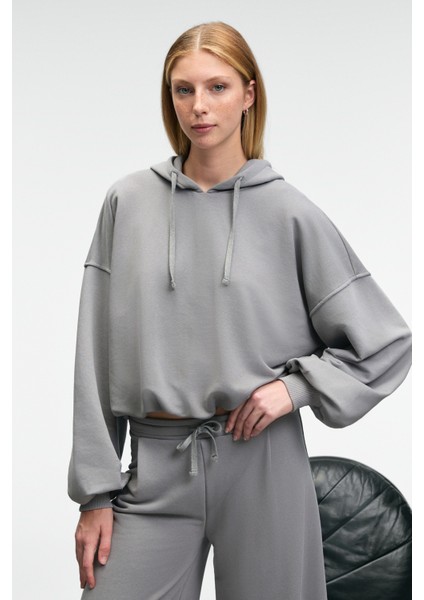 OLVERA Kadın Kapüşonlu Etek Ucu Balon Oversize Gri Sweatshirt fiyatları
