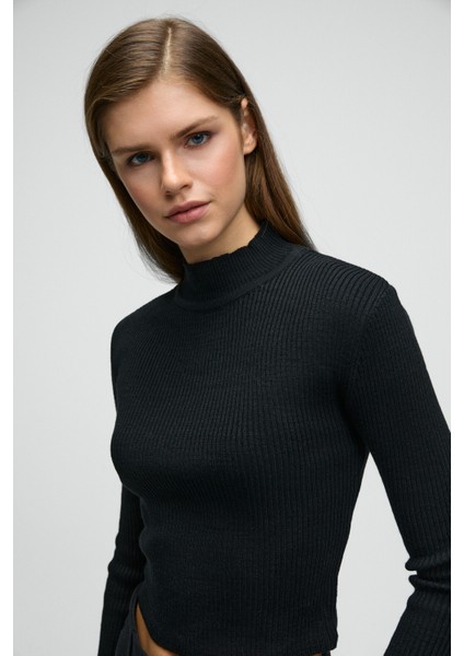 CALIDA Kadın Dik Yaka Fitilli Görünümlü Slim Fit Triko Siyah Kazak indirimleri