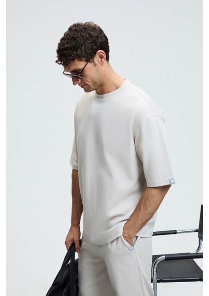 BARNABY Erkek Kolu ve Pantolon Cebi Süs Etiket Detaylı Yuvarlak Yaka Gri Alt-Üst Takım modelleri