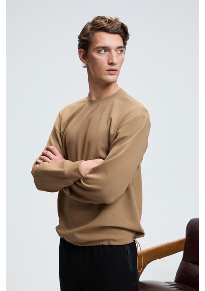 EDMUND Erkek Kolu Baskılı Eteği Lastik ve Stoperli Bisiklet Yaka Vizon Sweatshirt indirimleri