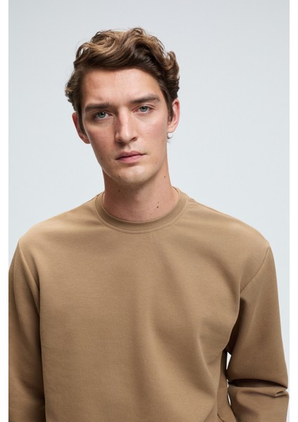 EDMUND Erkek Kolu Baskılı Eteği Lastik ve Stoperli Bisiklet Yaka Vizon Sweatshirt