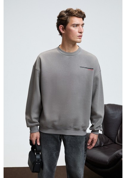 PERCY Erkek Yuvarlak Yaka Göğsü Baskılı Sırtı Baskılı Oversize Koyu Gri Sweatshirt fırsatları