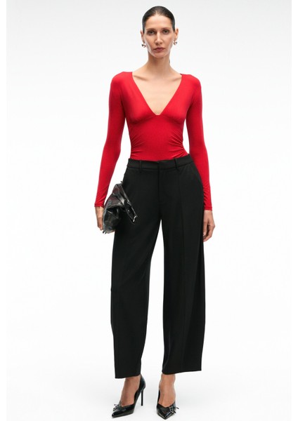 TEVRINE Kadın Kruvaze Yakalı Esnek Kumaşlı Uzun Kollu Çıtçıt Kapamalı Slim Fit Kırmızı Bluz