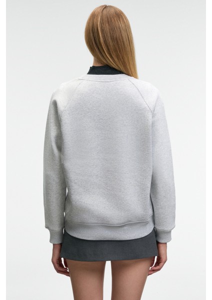 AELORIA Kadın Önü Baskılı Reglan Kol Regular Grimelanj Sweatshirt indirimleri