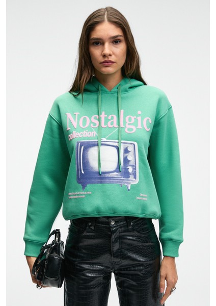 SLOPANE Kadın Rahat Kesim Kapüşonlu Baskılı Yeşil Sweatshirt