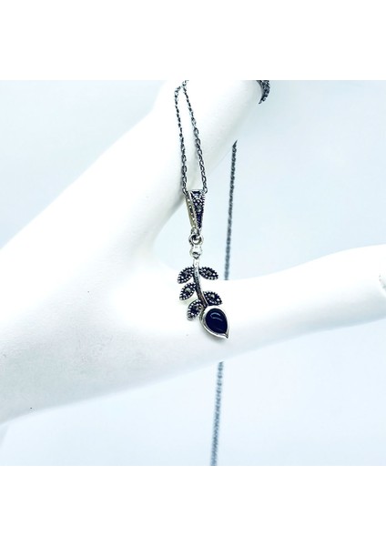 Yaprak Model Margazit ve Oltu Taşı İşçilikli 925 Ayar Gümüş Kolye modelleri