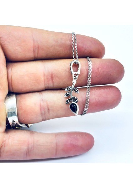 Yaprak Model Margazit ve Oltu Taşı İşçilikli 925 Ayar Gümüş Kolye fırsatları