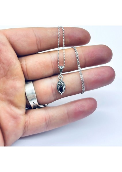 Çift Mekik Model Margazit ve Oltu Taşı İşçilikli 925 Ayar Gümüş Kolye fırsatları