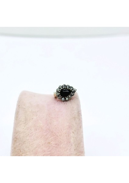 Damla Model Zirkon ve Oltu Taşı Tasarım 925 Ayar Gümüş Küpe fırsatları