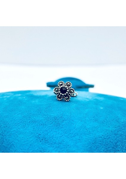 Papatya Margazit ve Oltu Taşı Işçilikli 925 Ayar Gümüş Küpe modelleri