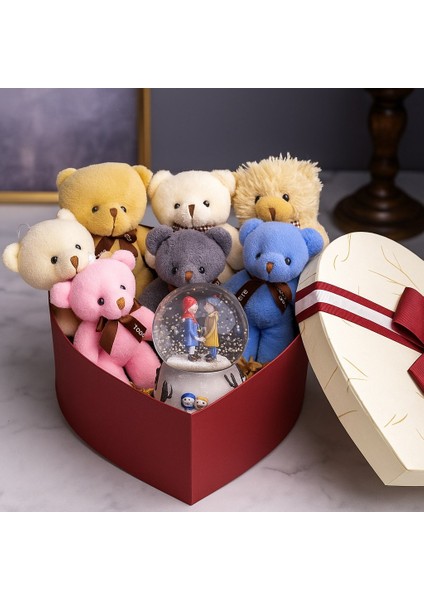 Sevgiliye En Tatlı Hediye Seti Peluş Ayıcık Kalpli Kutuda 7 Mini peluş Ayıcık Işıklı Kar Küresi Seti