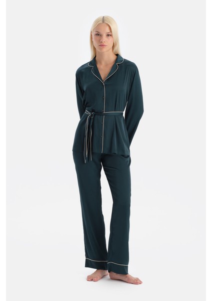 Biye Detaylı Saten Pantolon fırsatları