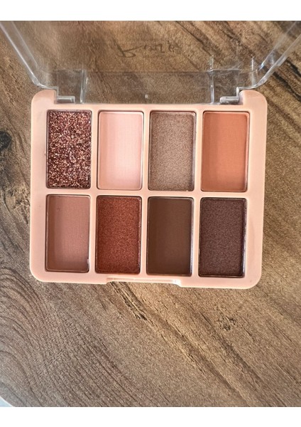 8'li Göz Farı 3 Farklı Özelliği Mat,ışıltılı ve Glitter fiyatları