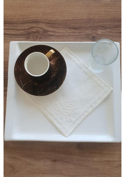 Kar Tanesi Nakışlı Kare Bardak Altlığı Seti 6 Lı Krem