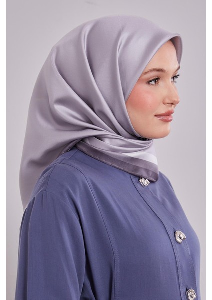 Gümüş Kenar Bordürlü Twill Ipek Eşarp fiyatları