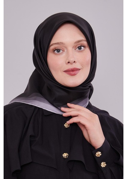 Siyah Kenar Bordürlü Twill Ipek Eşarp modelleri