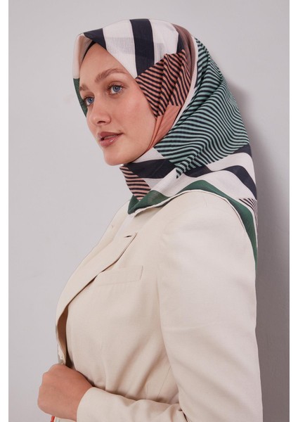 Zümrüt Geometrik Desen Pamuk Eşarp